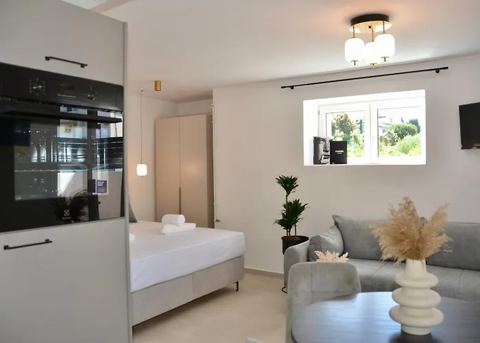 Apartments Toma
