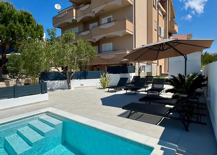 Apartments Toma