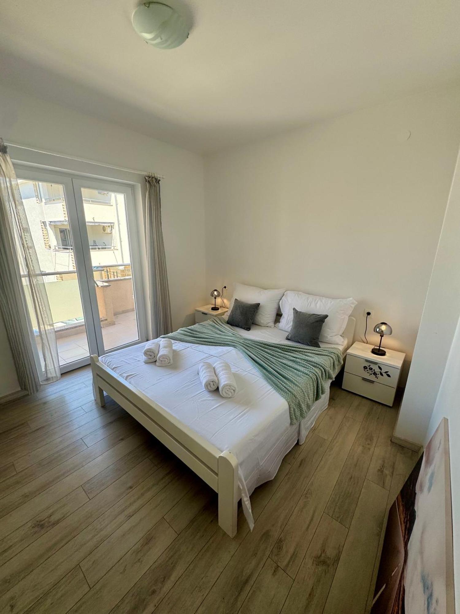 Toma Apartment Novalja